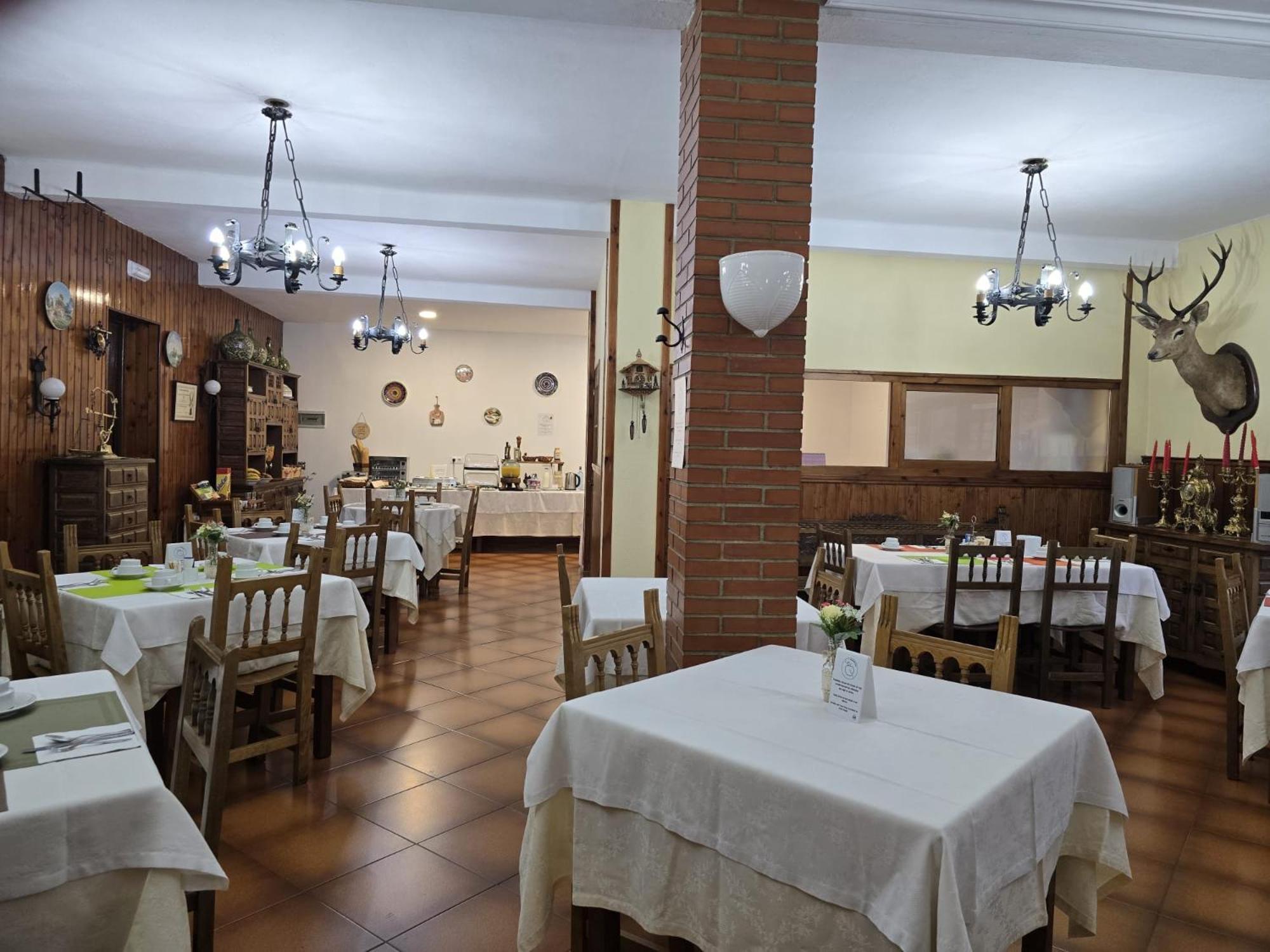 Hosteria Picos De Europa Potes Exterior photo